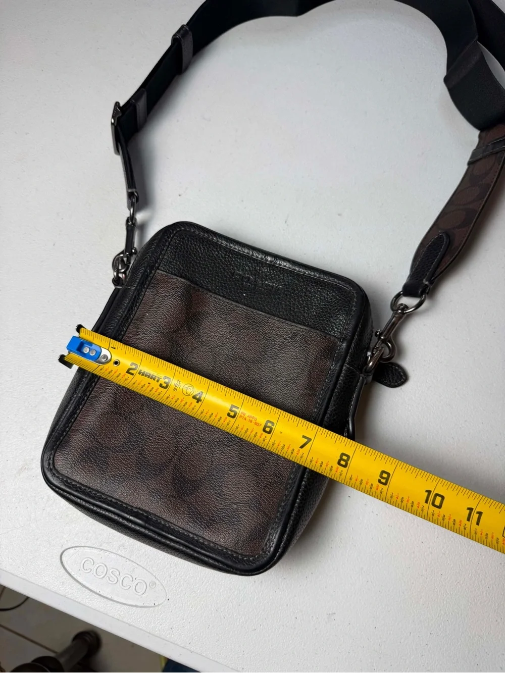 Coach brown crossbody bag #preppy #minimalist #crossbody